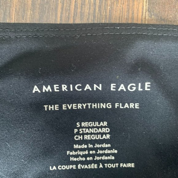 American Eagle - The Everything Flare Size S - Picture 4 of 4